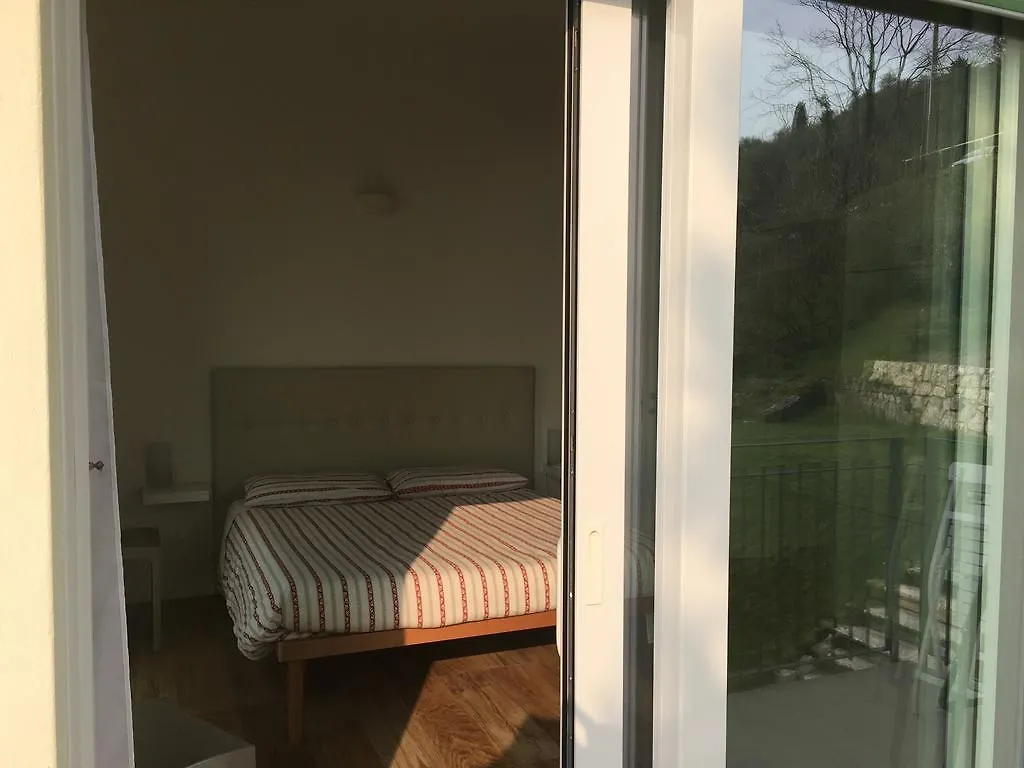 Villa Paola Torri Del Benaco Apartment